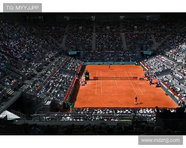 辛纳逆转邦齐晋级马德里第三轮